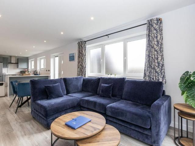 2 bedroom bungalow to rent