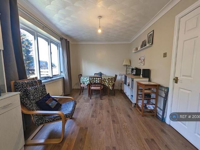 2 bedroom bungalow to rent