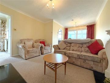 2 bedroom bungalow to rent
