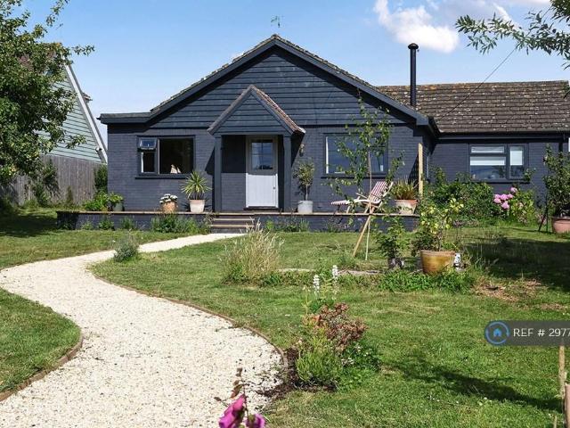 2 bedroom bungalow to rent