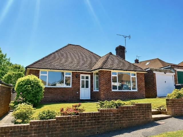 2 bedroom bungalow to rent