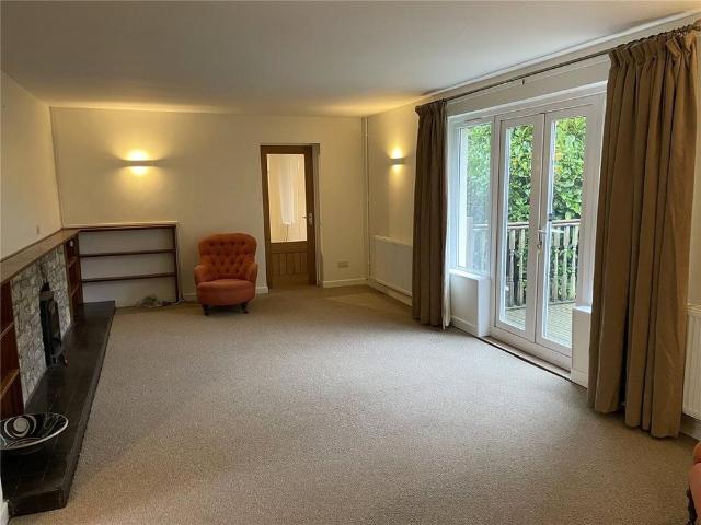 2 bedroom bungalow to rent