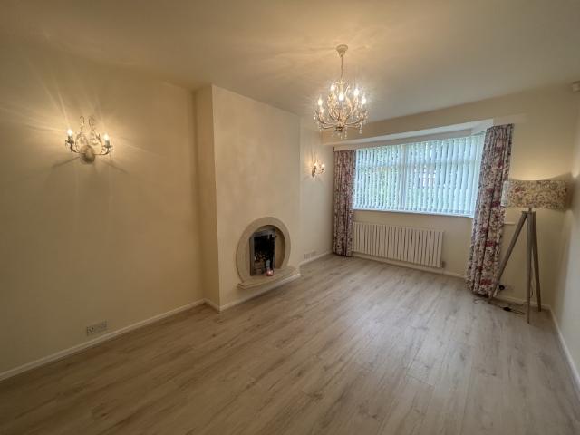 2 bedroom bungalow to rent