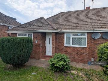 2 bedroom bungalow to rent