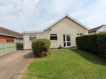 2 bedroom bungalow to rent