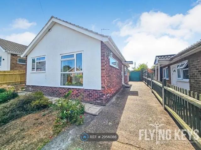 2 Bedroom Bungalow To Rent In Vaughan Avenue, Nottingham, NG13