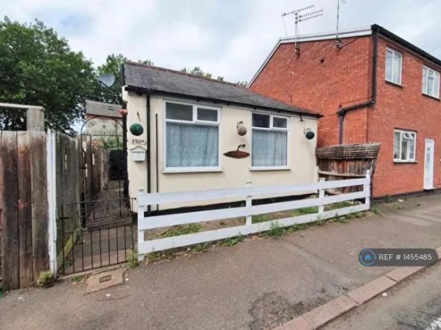 2 Bedroom Bungalow To Rent In Beaumanor Road, Leicester, LE4