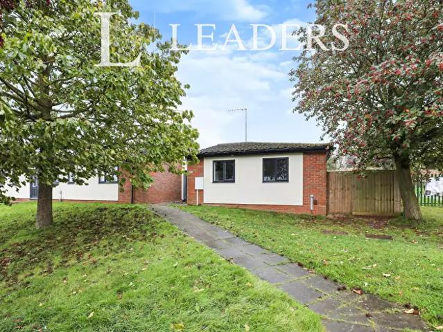 2 Bedroom Bungalow To Rent In Gloucester Avenue, Northampton, Northamptonshire, NN4
