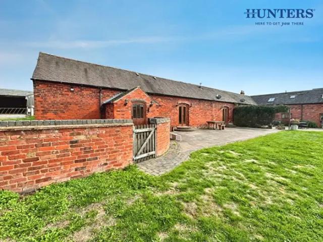 2 Bedroom Bungalow To Rent In Green Barns Lane, Little Hay, WS14