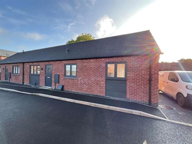 2 Bedroom Bungalow To Rent In Newbold Farm, Main Street, Newbold, Rugby, CV21