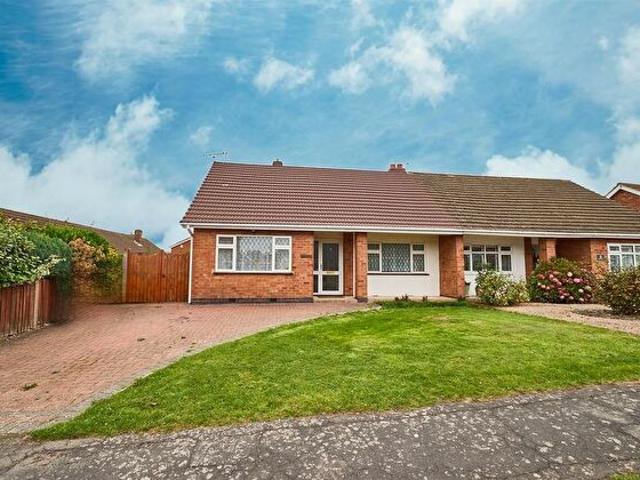 2 Bedroom Bungalow To Rent In Sharpless Road, Burbage, LE10