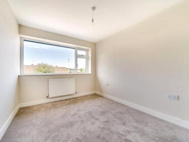 2 bedroom bungalow to rent School Grove, Oakengates, Telford, Shropshire, TF2