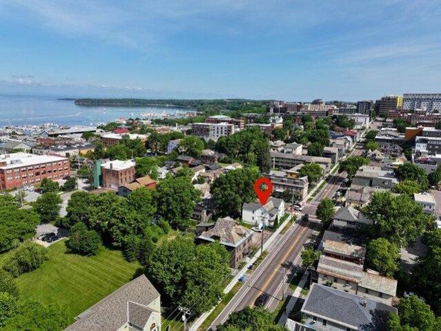 2 bedroom, Burlington VT 05401 105514857