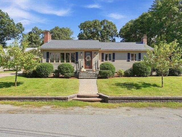 2 bedroom, Burlington MA 01803 105559628