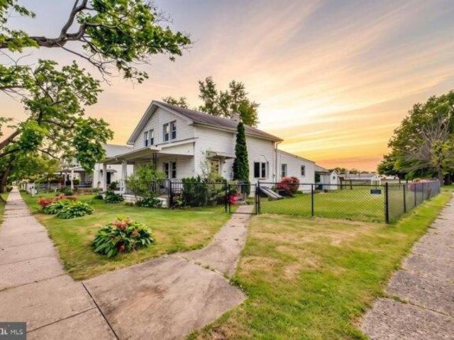 2 bedroom, Burlington NJ 08016 105318033