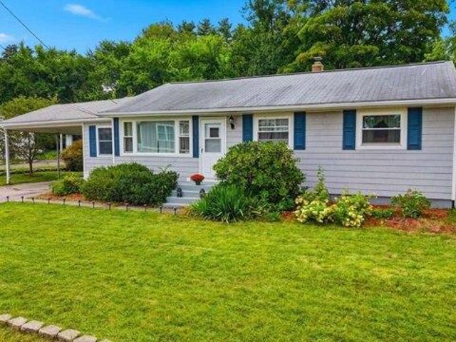 2 bedroom, Goffstown NH 03102 105492820
