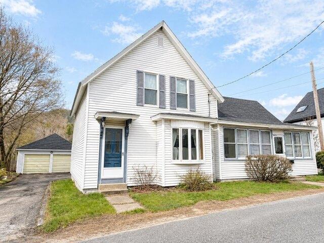 2 bedroom, Gorham NH 03581 105438060