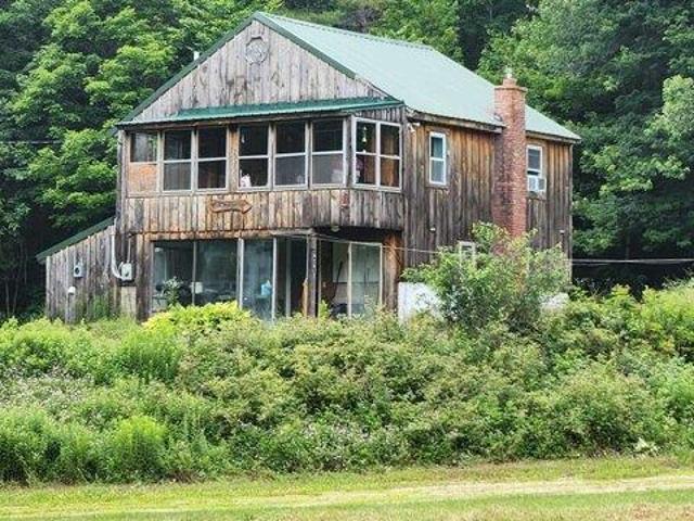 2 bedroom, Goshen NH 03752 105385839