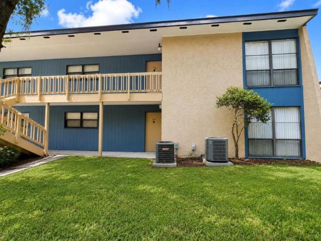 2 bedroom, Gainesville FL 32608 106061832