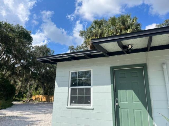 2 bedroom, Gainesville FL 32641 105900753