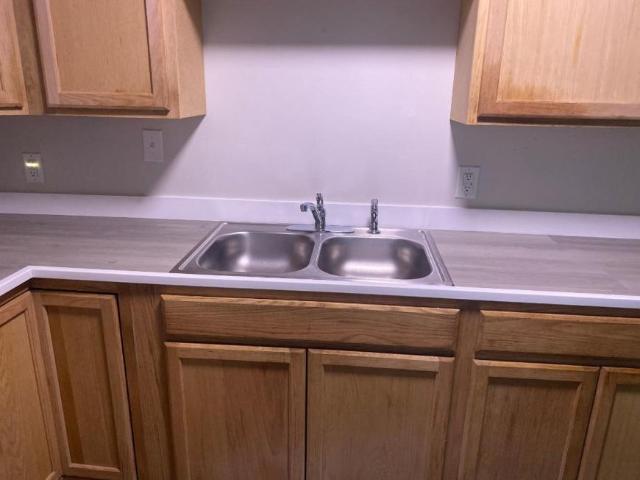 2 bedroom, Gainesville FL 32653 LS105641468