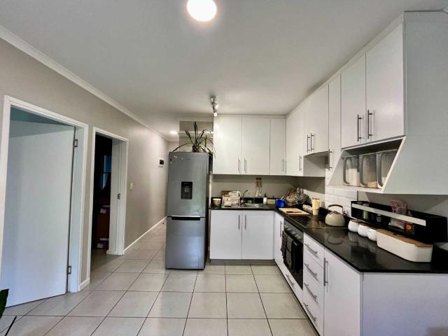2 Bedroom Garden Apartment in Secure Estate