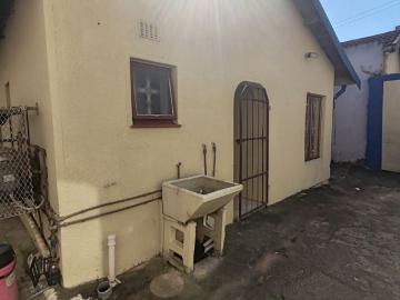 2 Bedroom Garden Cottage To Let in Crossmoor