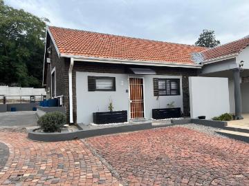 Ferndale, City of Johannesburg Metropolitan Municipality, Gauteng, South Africa