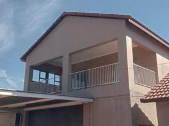 2 Bedroom Garden Cottage To Let in Helderkruin