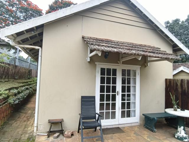 2 Bedroom Garden Cottage To Let in Kloof