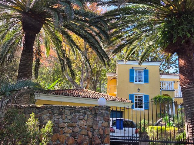 2 Bedroom Garden Cottage To Let in Scott Estate