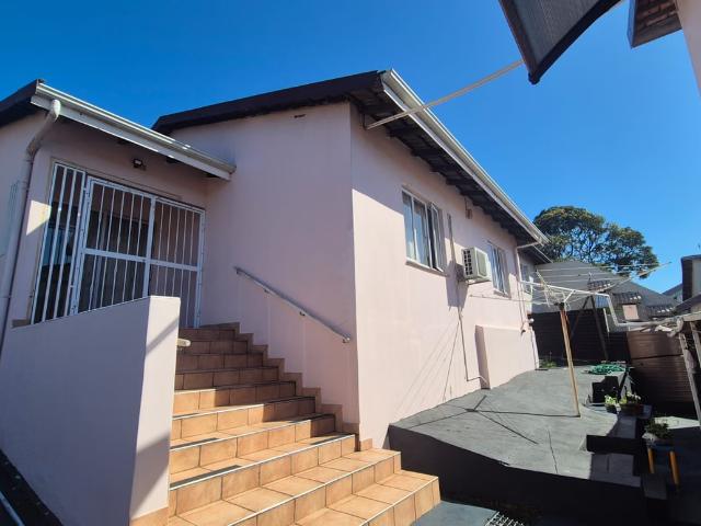 2 Bedroom Garden Cottage To Let in Springfield