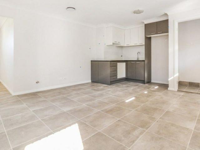 2 BEDROOM GARDEN FLAT