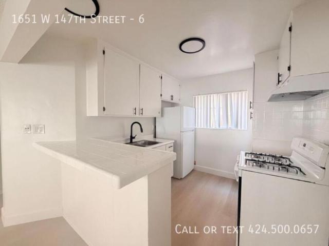 2 bedroom, Gardena CA 90247 LS104839139