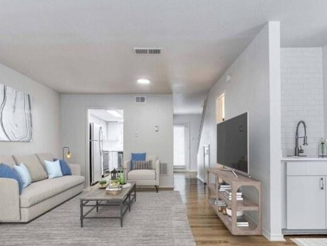 2 bedroom, Garland TX 75043 105245171