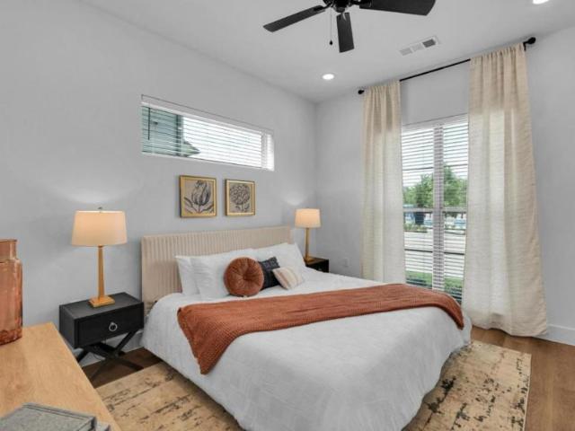 2 bedroom, Garland TX 75040 95686567