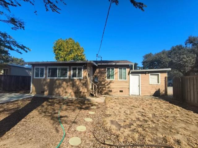 2 bedroom, Gilroy CA 95020 105989541