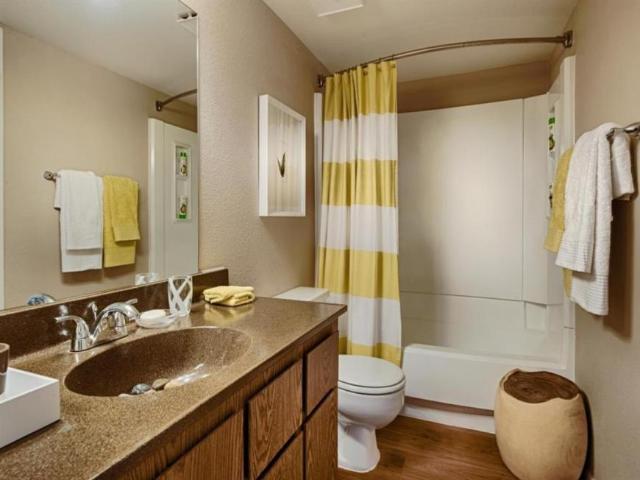 2 bedroom, Glendale AZ 85302 106213113