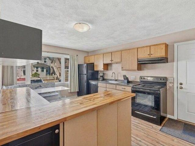 2 bedroom, Gloucester MA 01930 103887664