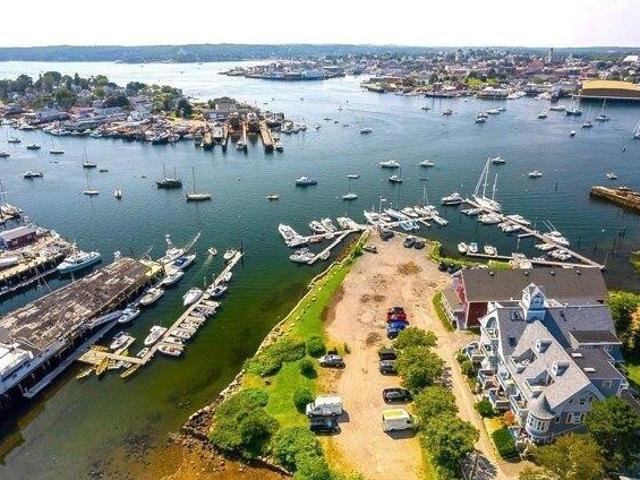 2 bedroom, Gloucester MA 01930 103965861
