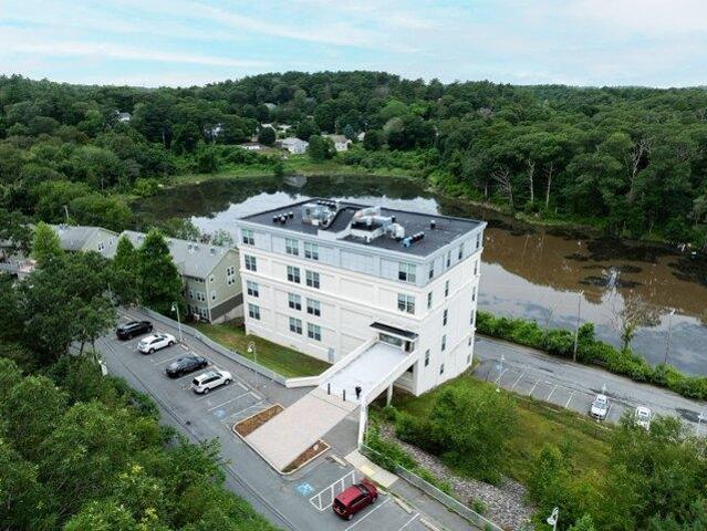 2 bedroom, Gloucester MA 01930 105438344