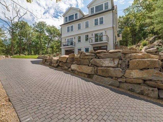 2 bedroom, Gloucester MA 01930 105475600