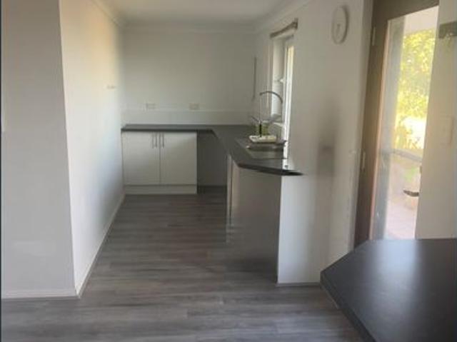 2 BEDROOM GRANNY FLAT – GINGIN TOWN – $600 PER WEEK INCLUDING POWER & WATER