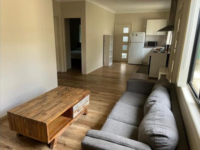 2 bedroom Granny flat for Rent