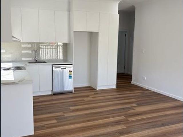 2 Bedroom Granny Flat for Rent in South Penrith