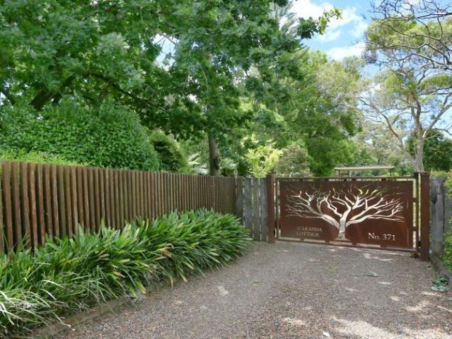 2 bedroom granny flat in a beautiful garden setting