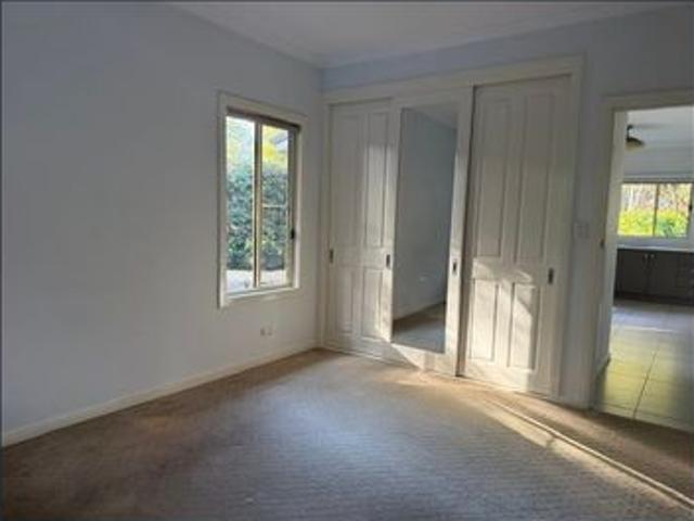 2 bedroom granny flat in a beautiful garden setting