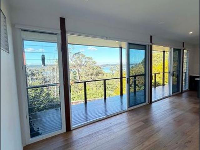 2 Bedroom Granny Flat with Water Views – Point Clare