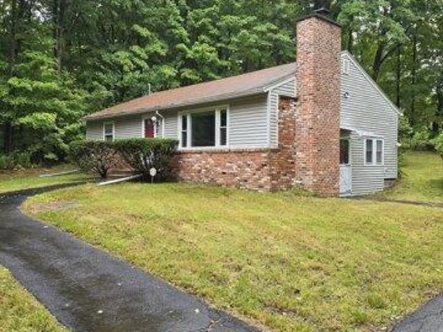 2 bedroom, Granby MA 01033 105385383