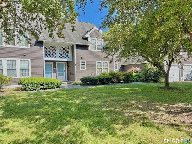 2 bedroom, Granby CT 06035 104480845